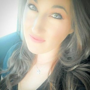 Meet your Posher, Shelby